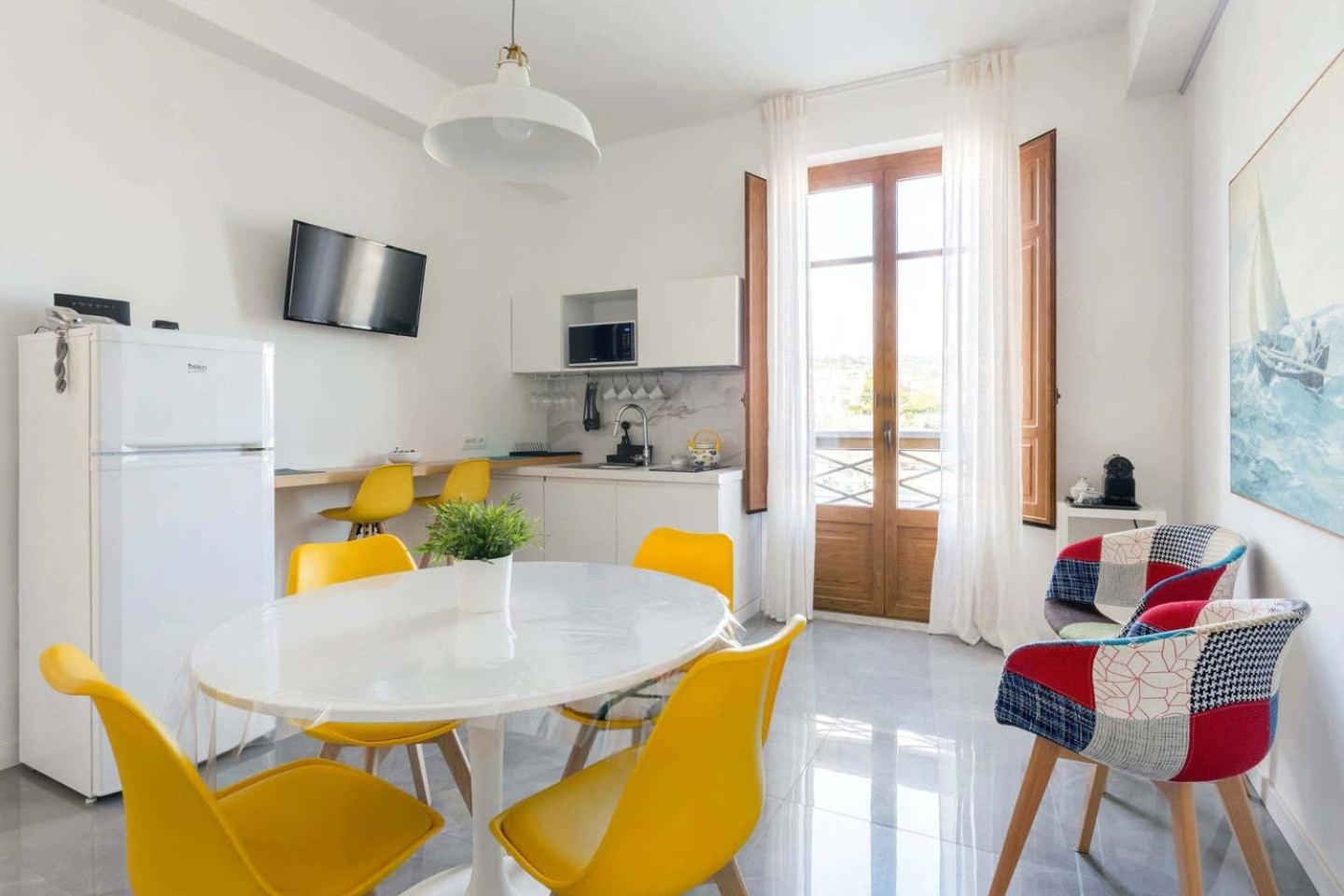La Casa Di Nonna Maria Apartment Catania Bagian luar foto