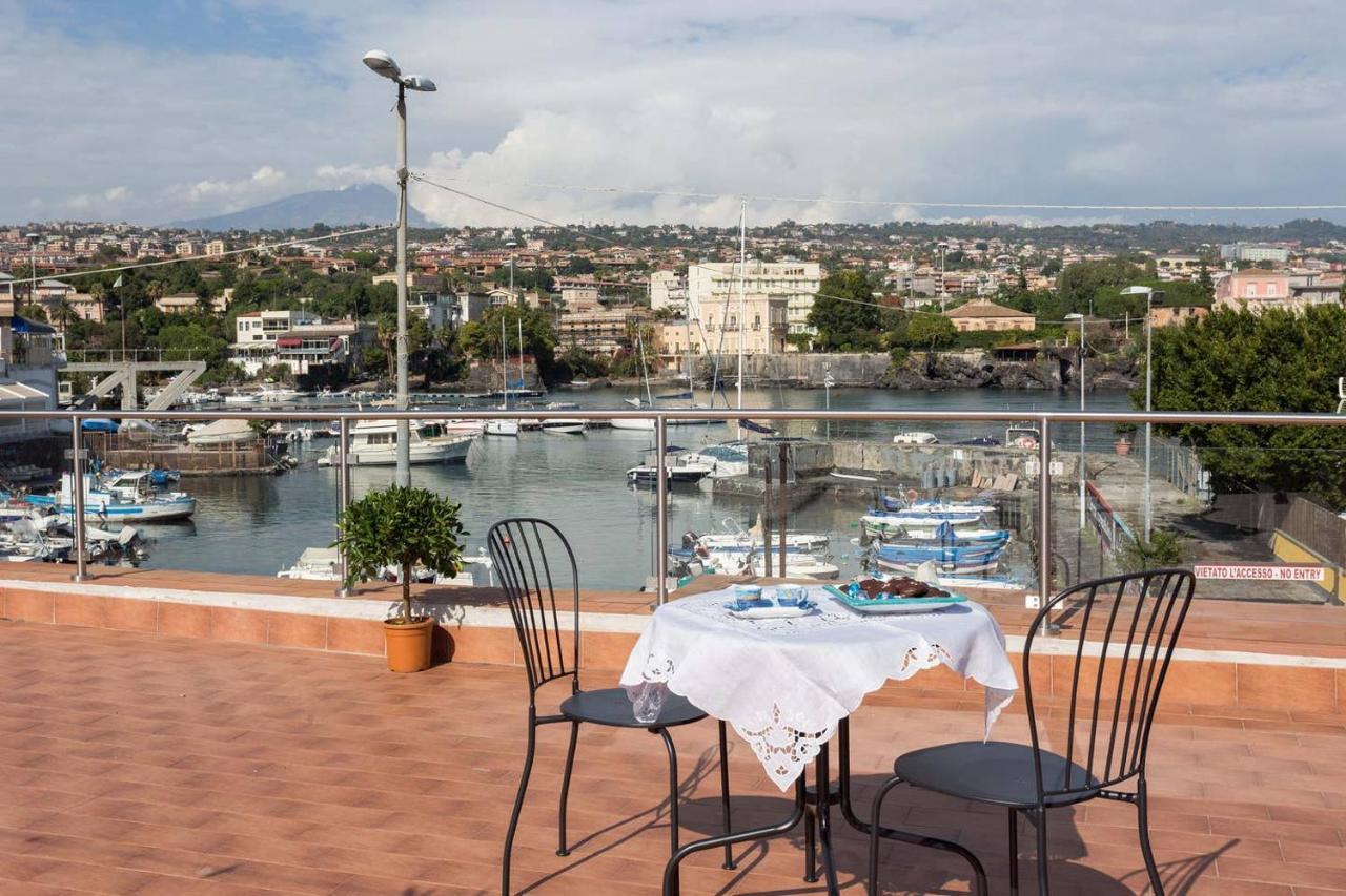 La Casa Di Nonna Maria Apartment Catania Bagian luar foto