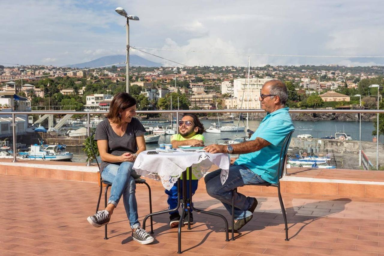 La Casa Di Nonna Maria Apartment Catania Bagian luar foto