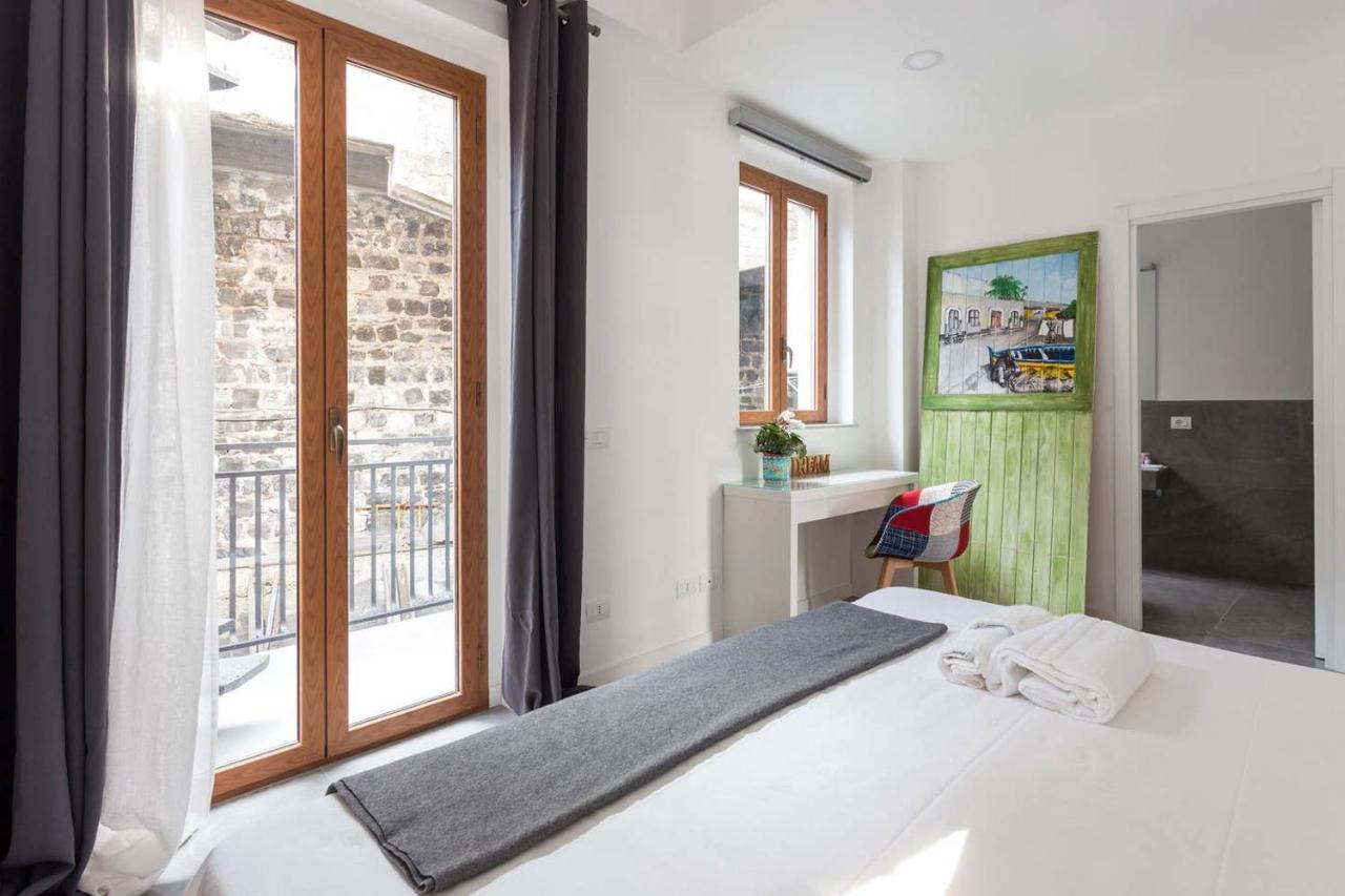 La Casa Di Nonna Maria Apartment Catania Bagian luar foto